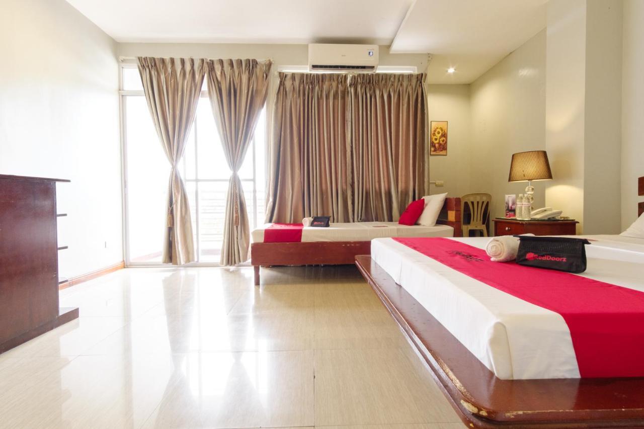 Reddoorz Near Camp Montelibano Hotel Bacolod Exterior photo