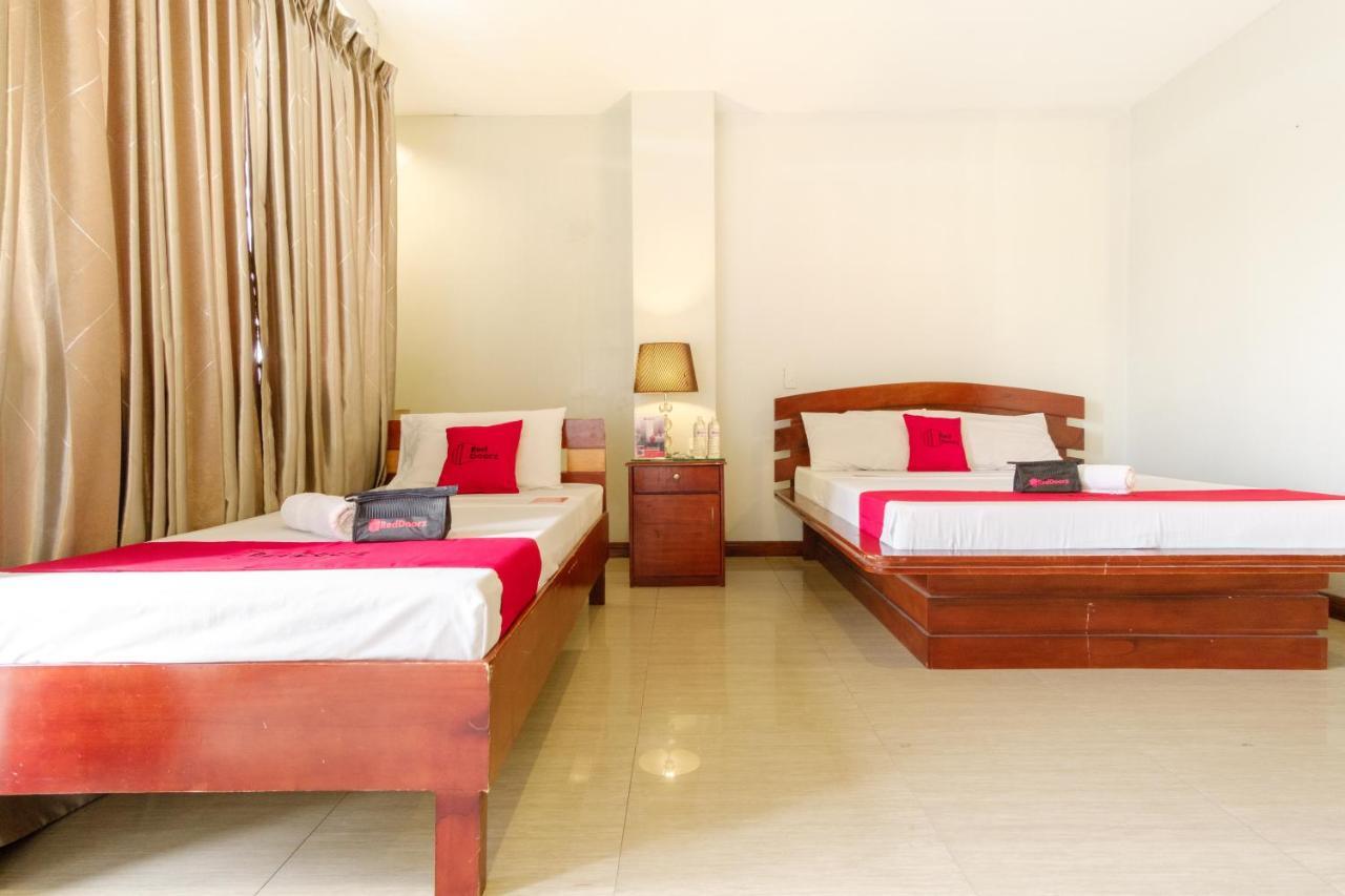 Reddoorz Near Camp Montelibano Hotel Bacolod Exterior photo